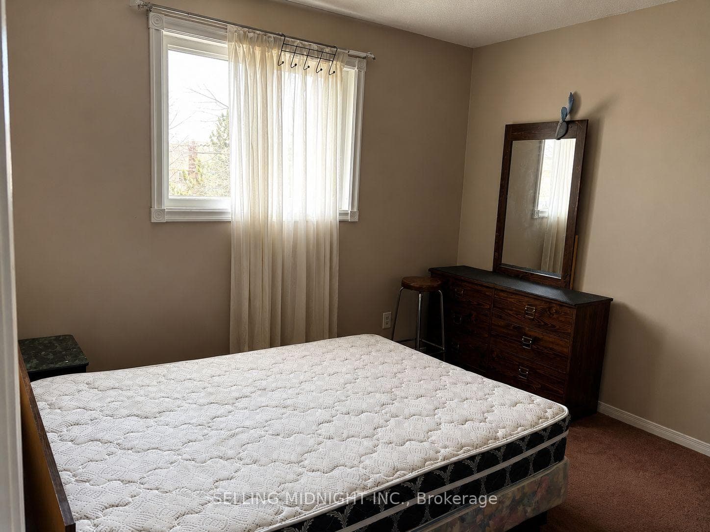 441 Rutherford Road Unit Room photo 4