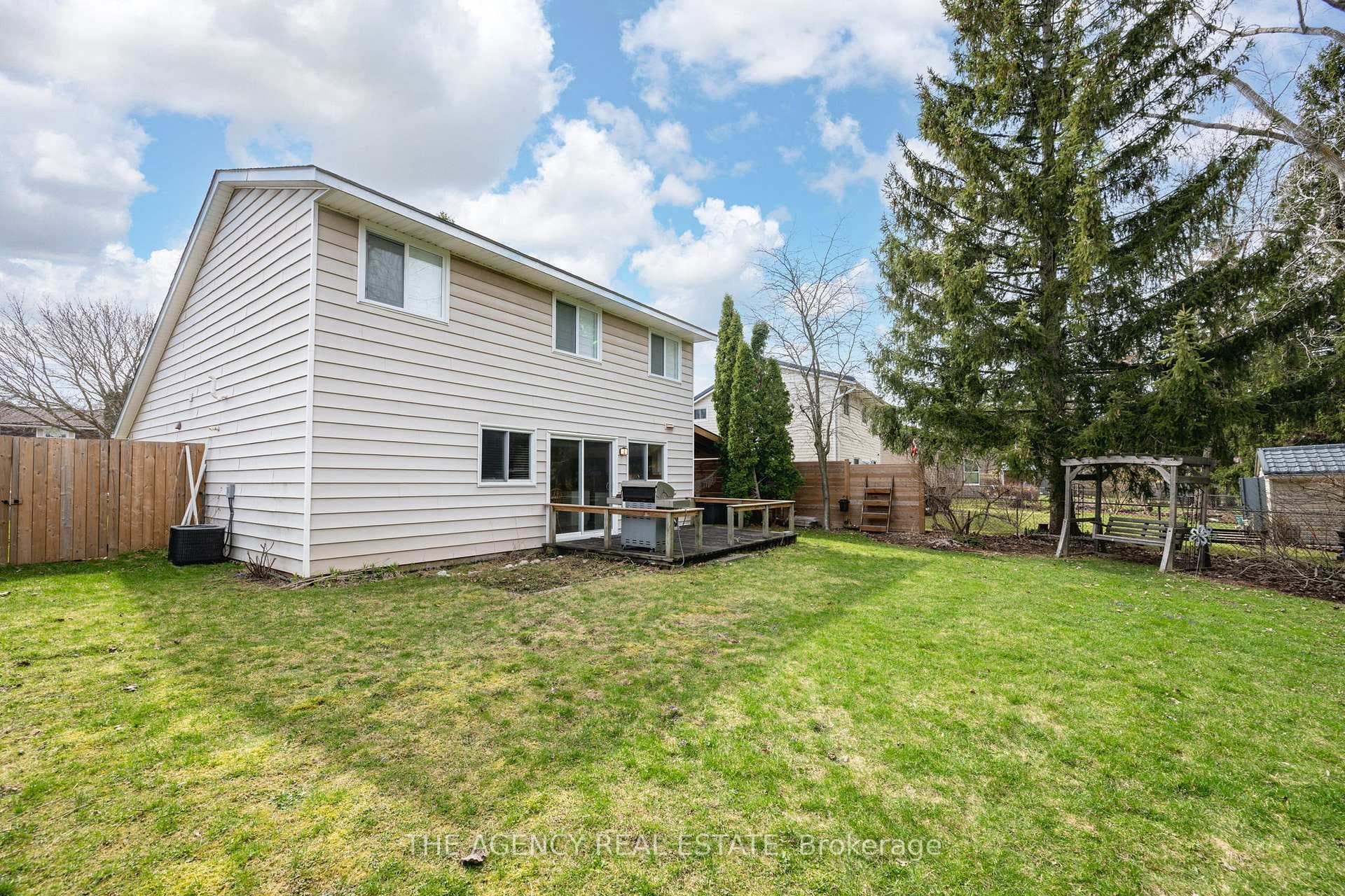 280 Blackacres Boulevard photo 12