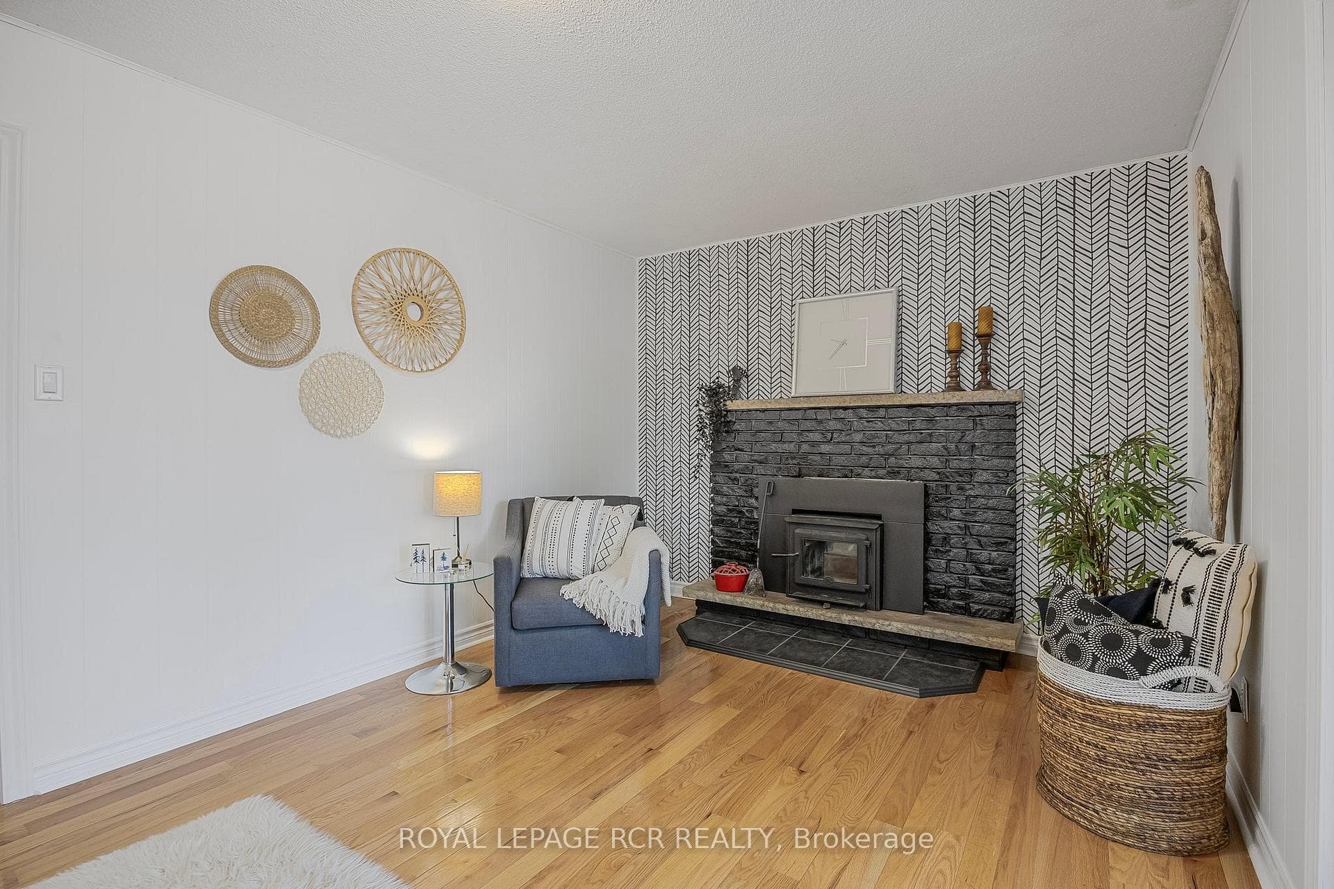 20 JAMIESON Drive photo 27