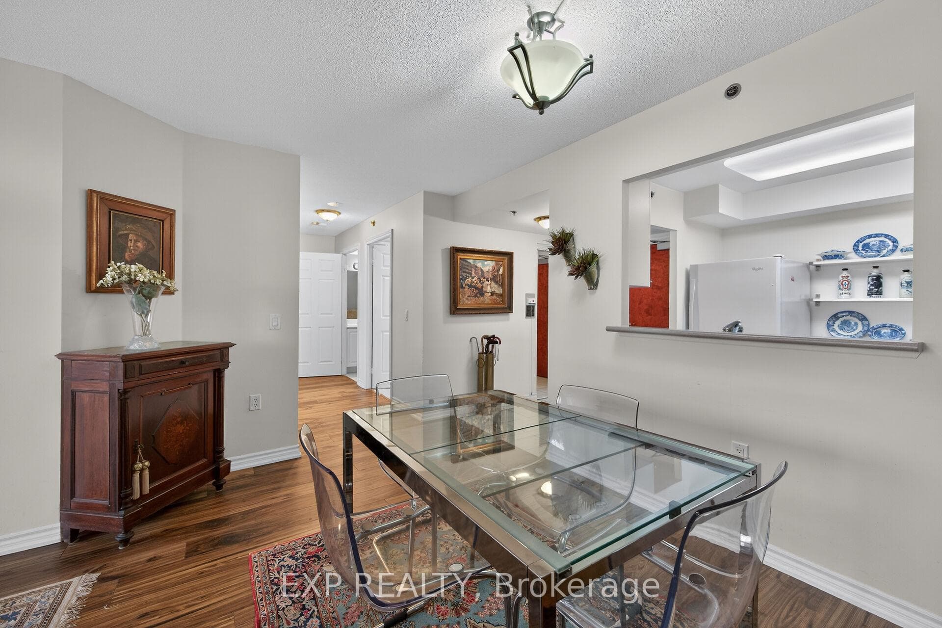 100 Burloak Drive Unit 1410 photo 11