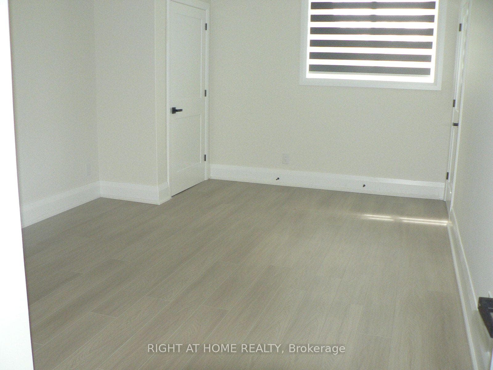 13 Bell Park Street photo 11
