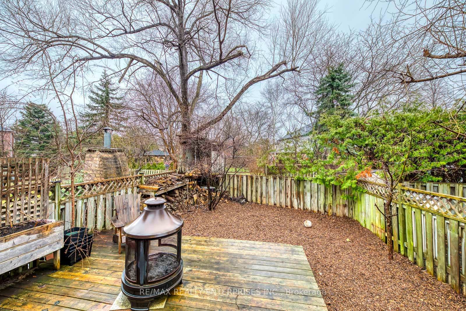 Second Deck With Fire Pit