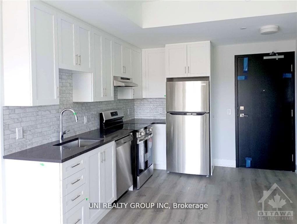 1350 Hemlock Road Unit 408 photo 6