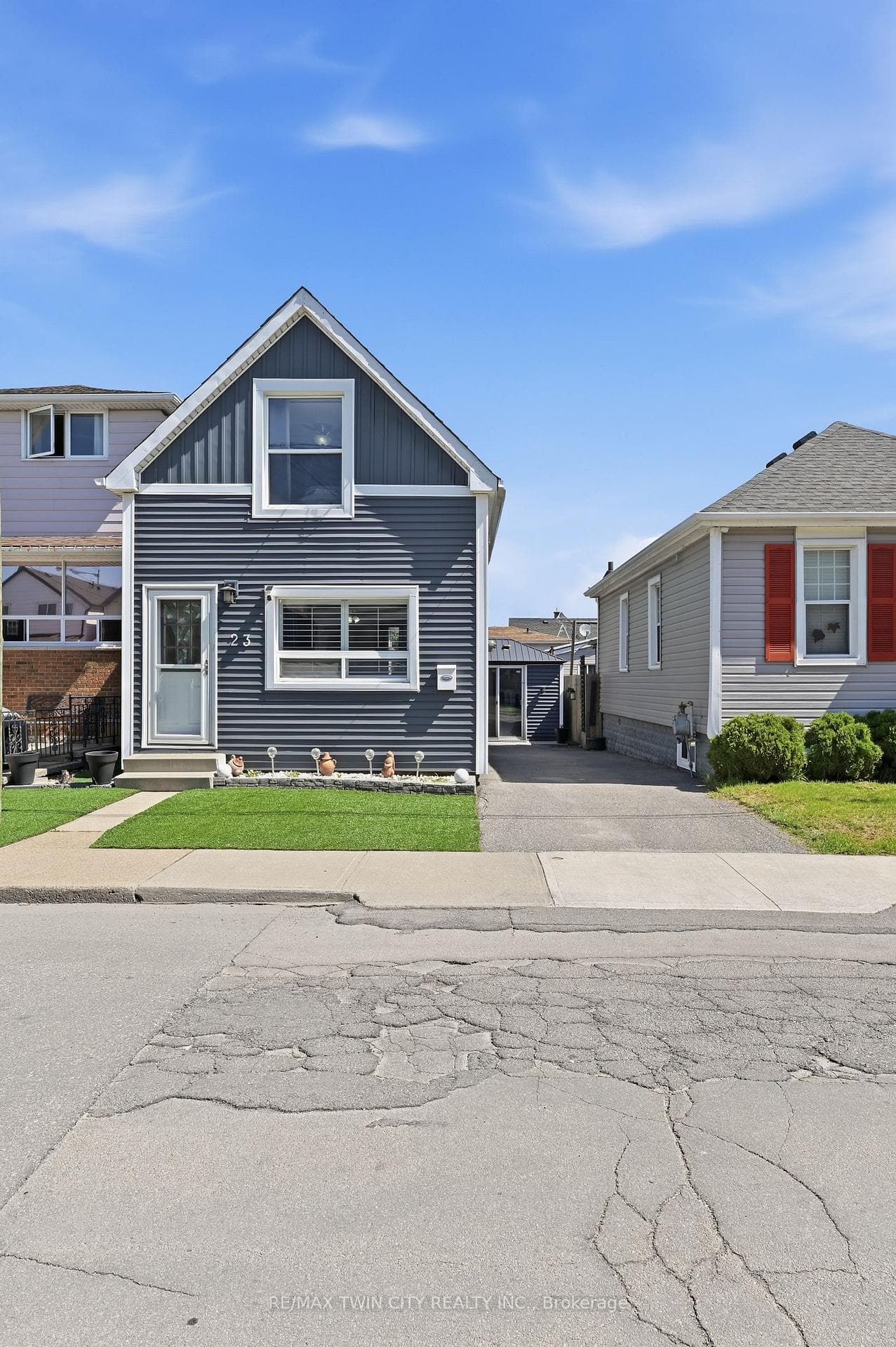 23 Britannia Avenue photo 30