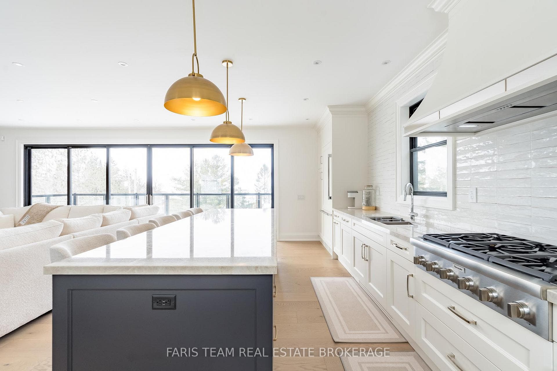 23 Trew Avenue photo 7