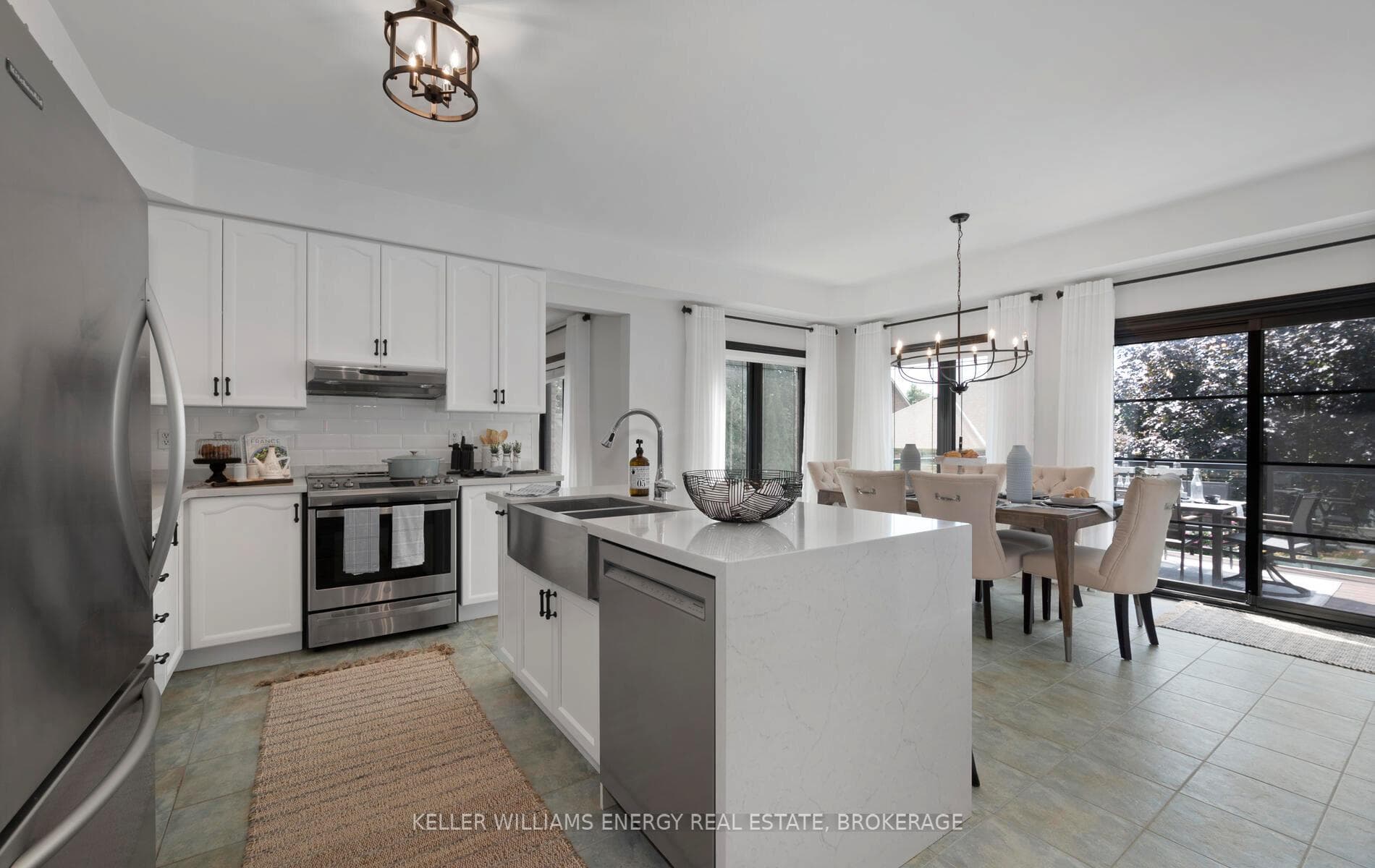 1486 Greenvalley Trail photo 8