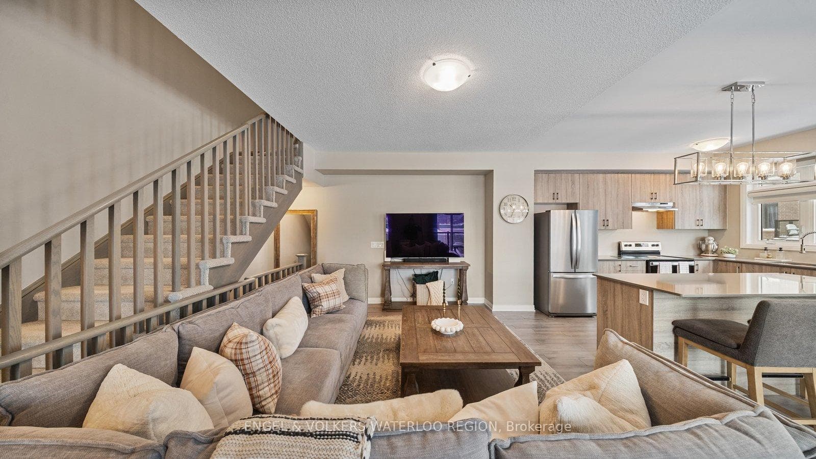 585 Colborne Street Unit 501 photo 13