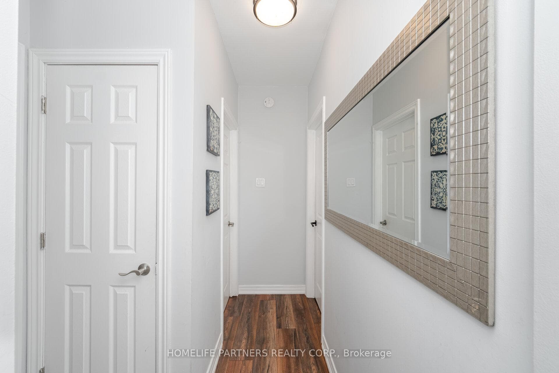 749 Happyvale Drive photo 16