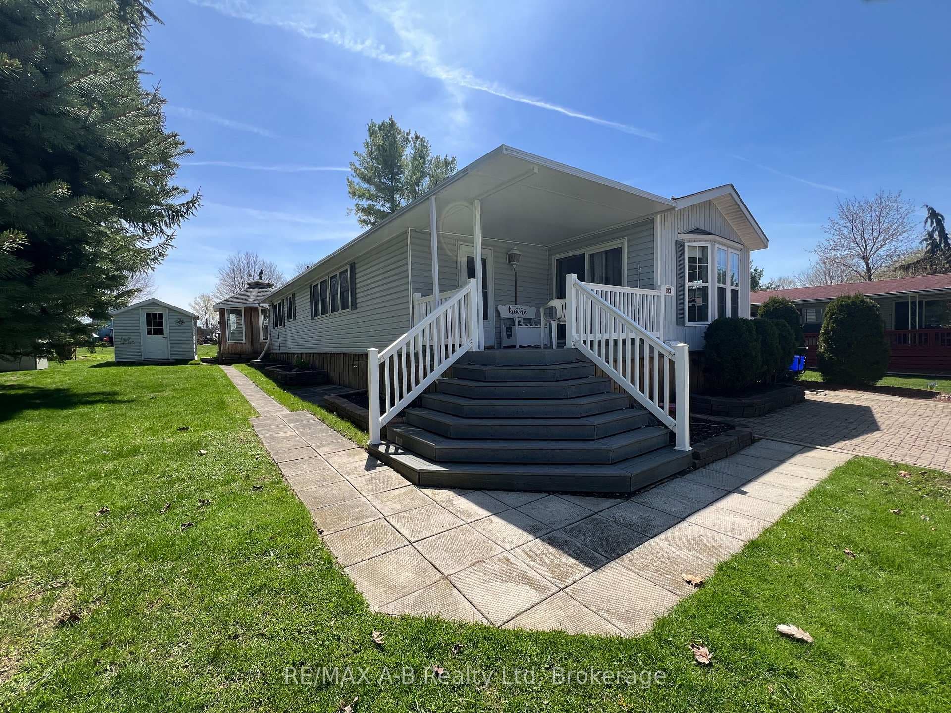 316489 31st Line Unit 933 photo 4