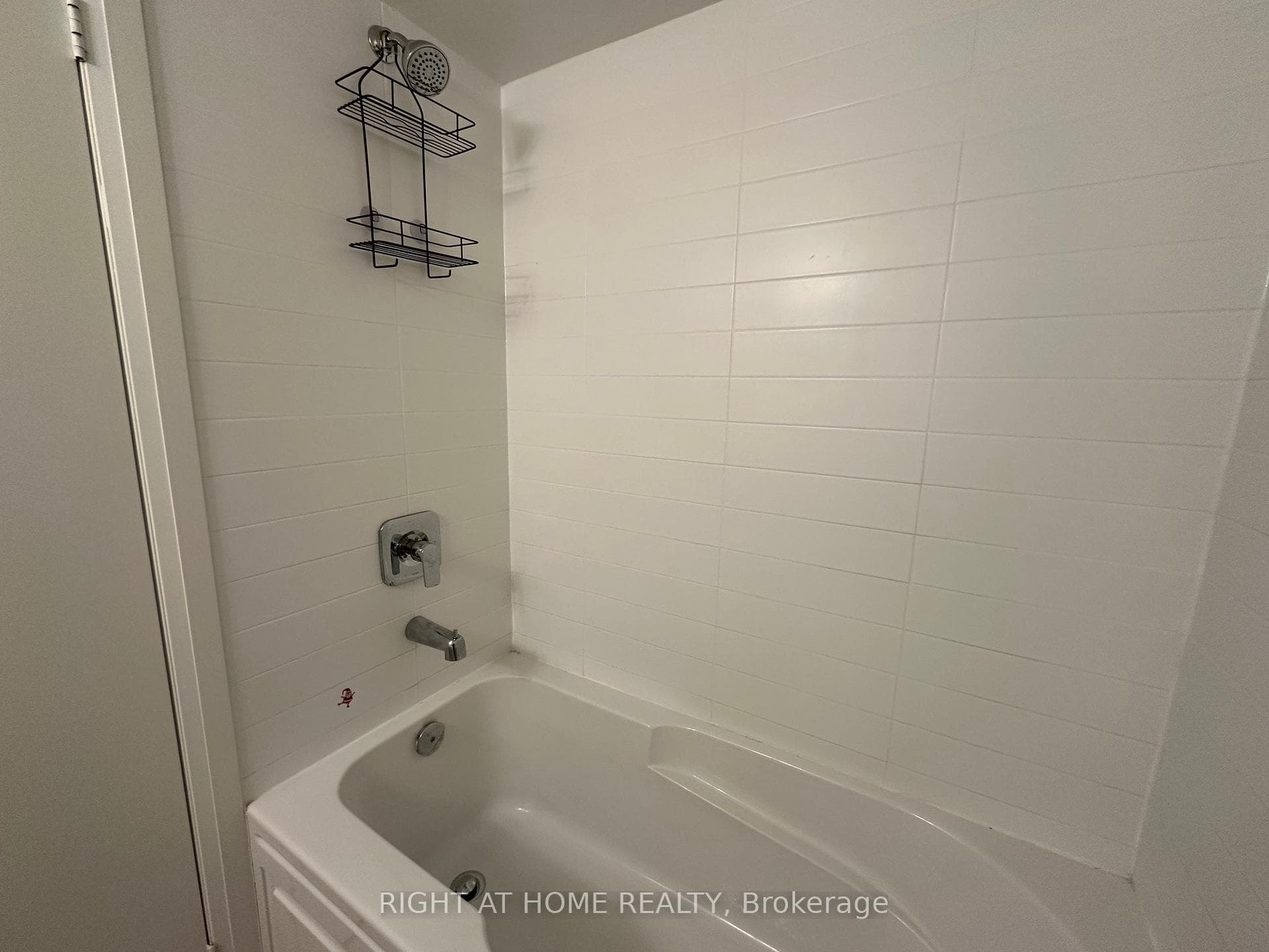 1461 Lawrence Avenue Unit 2007 photo 5