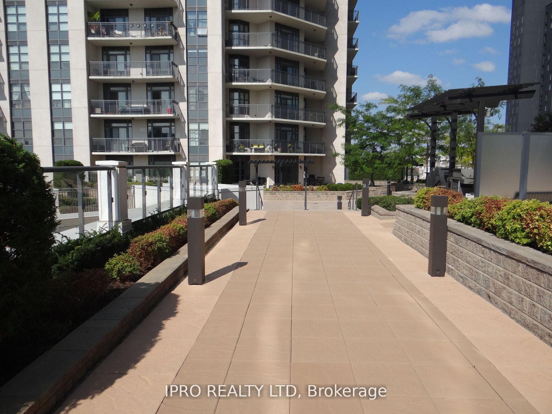 155 Caroline Street Unit 608 photo 27