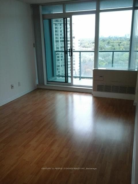 5500 Yonge Street Unit 1506 photo 2