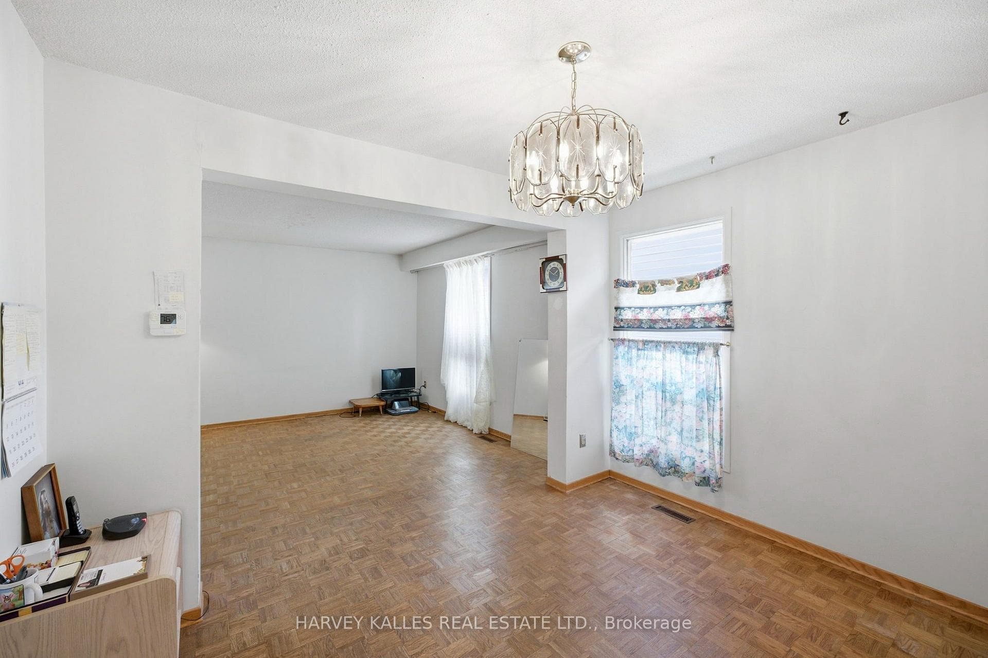 39 Newington Crescent photo 15