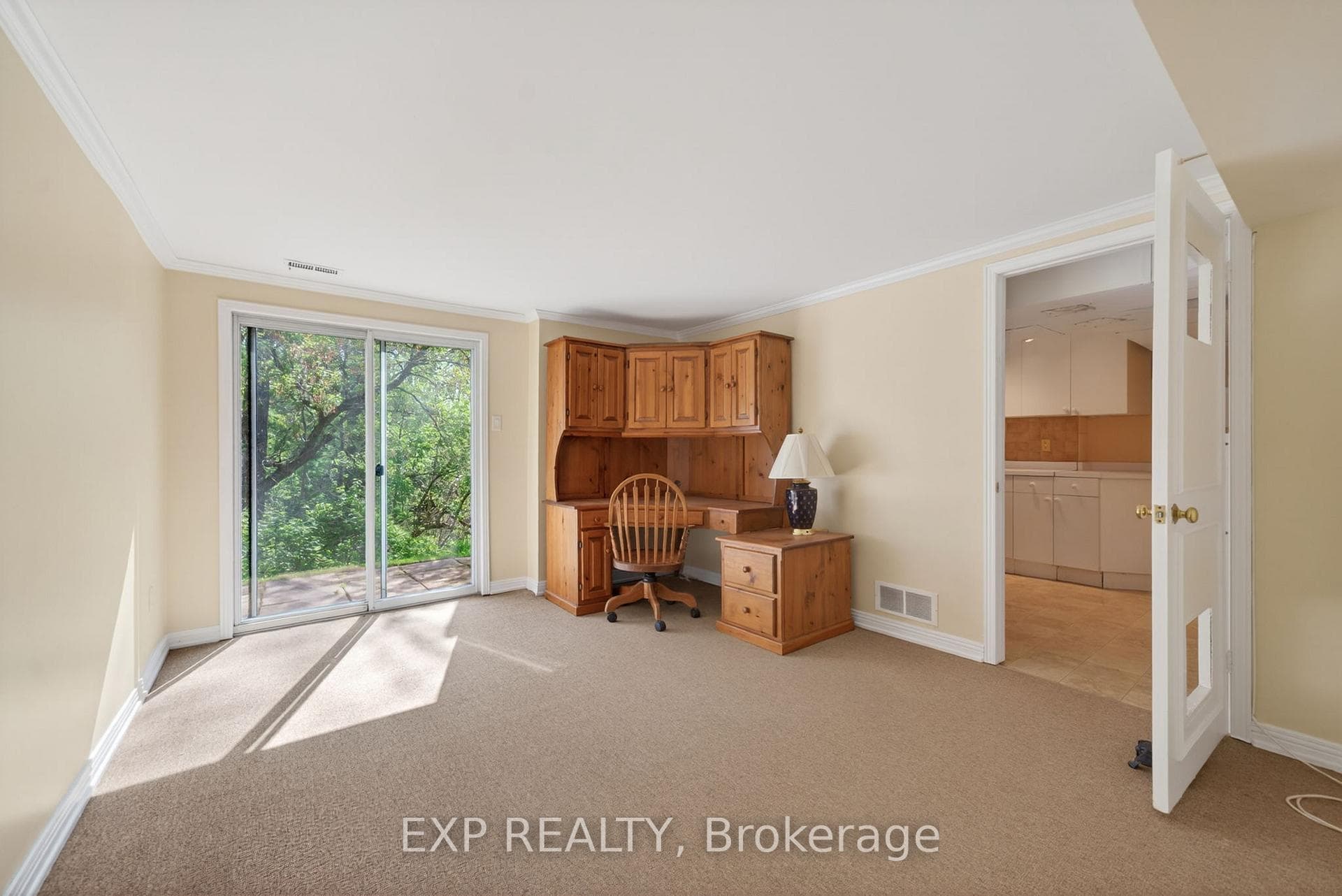 703 Windermere Road Unit 11 photo 33