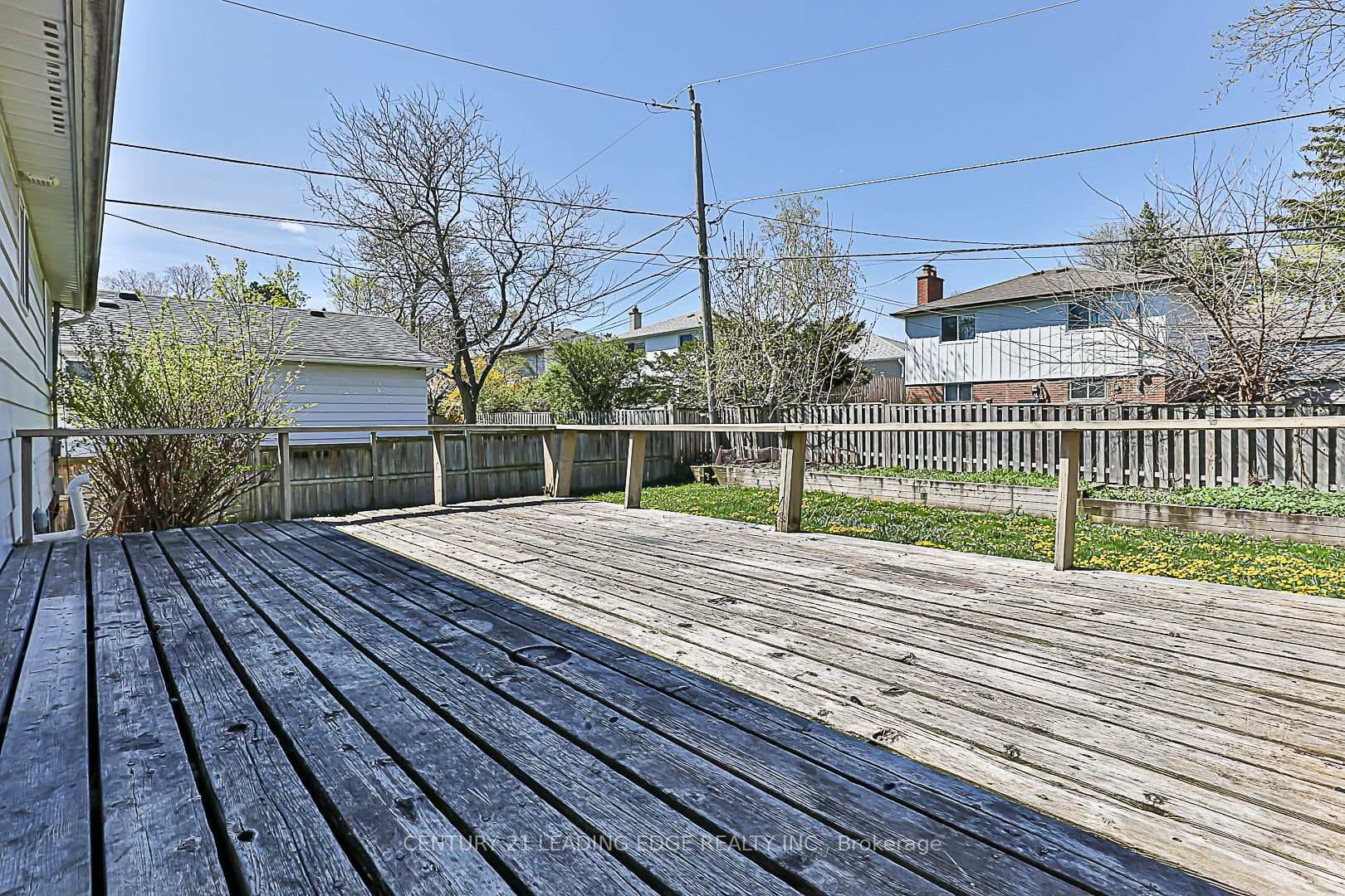 6 Bakerdale Road photo 40