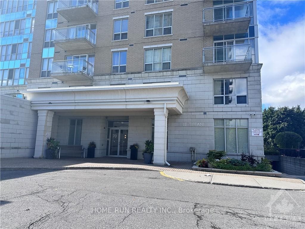 70 LANDRY Street Unit 601 photo 1