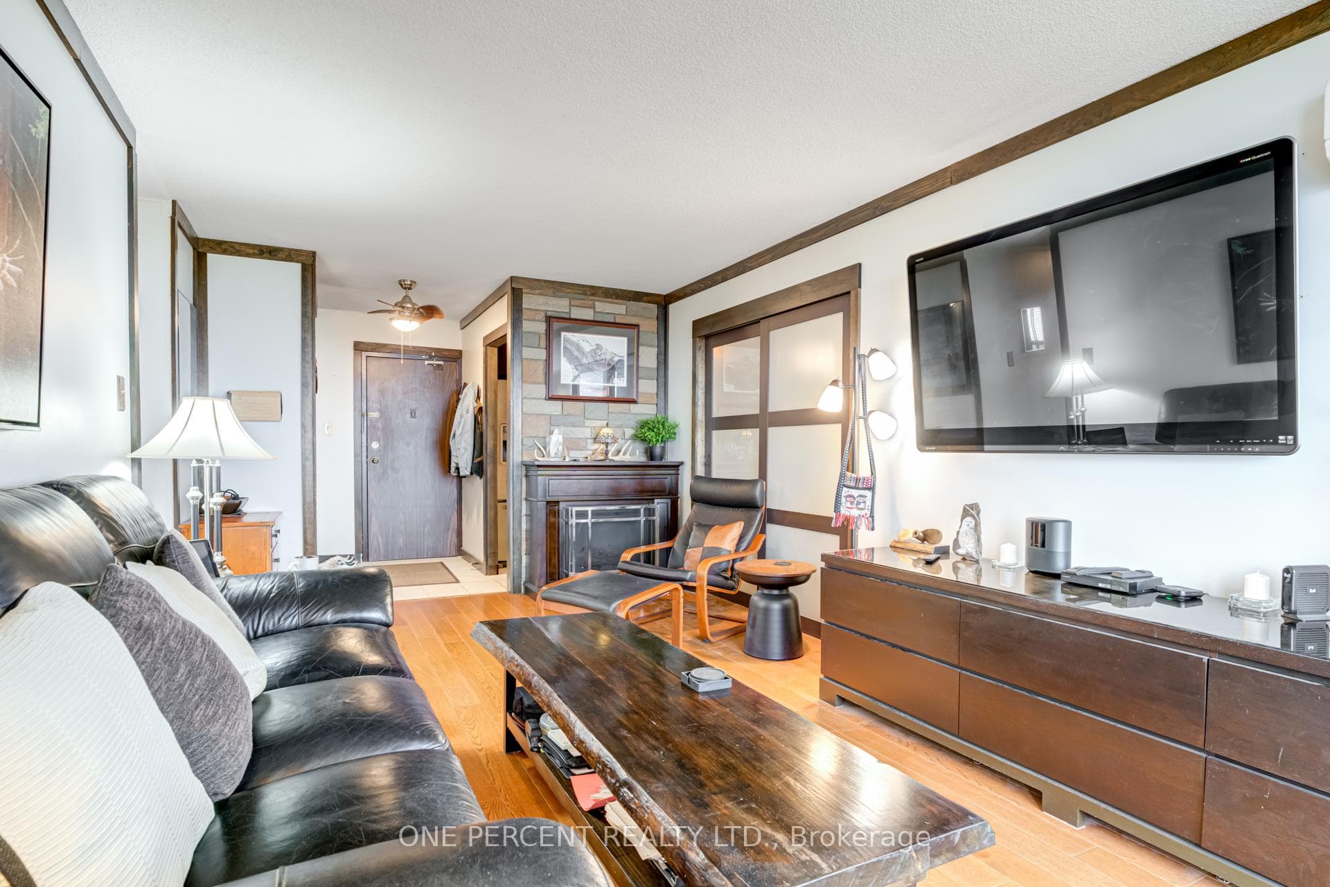 15 Torrance Road Unit 1609 photo 10