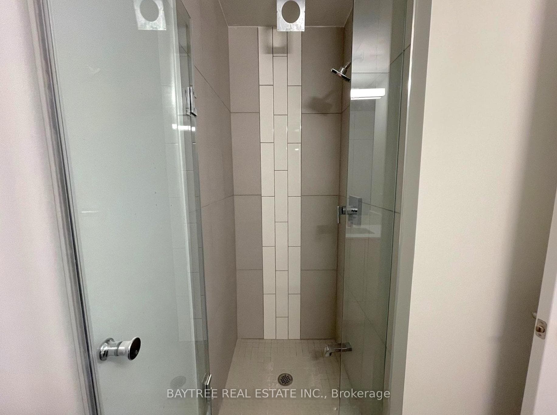 135 Lower Sherbourne Street Unit 2218 W photo 6