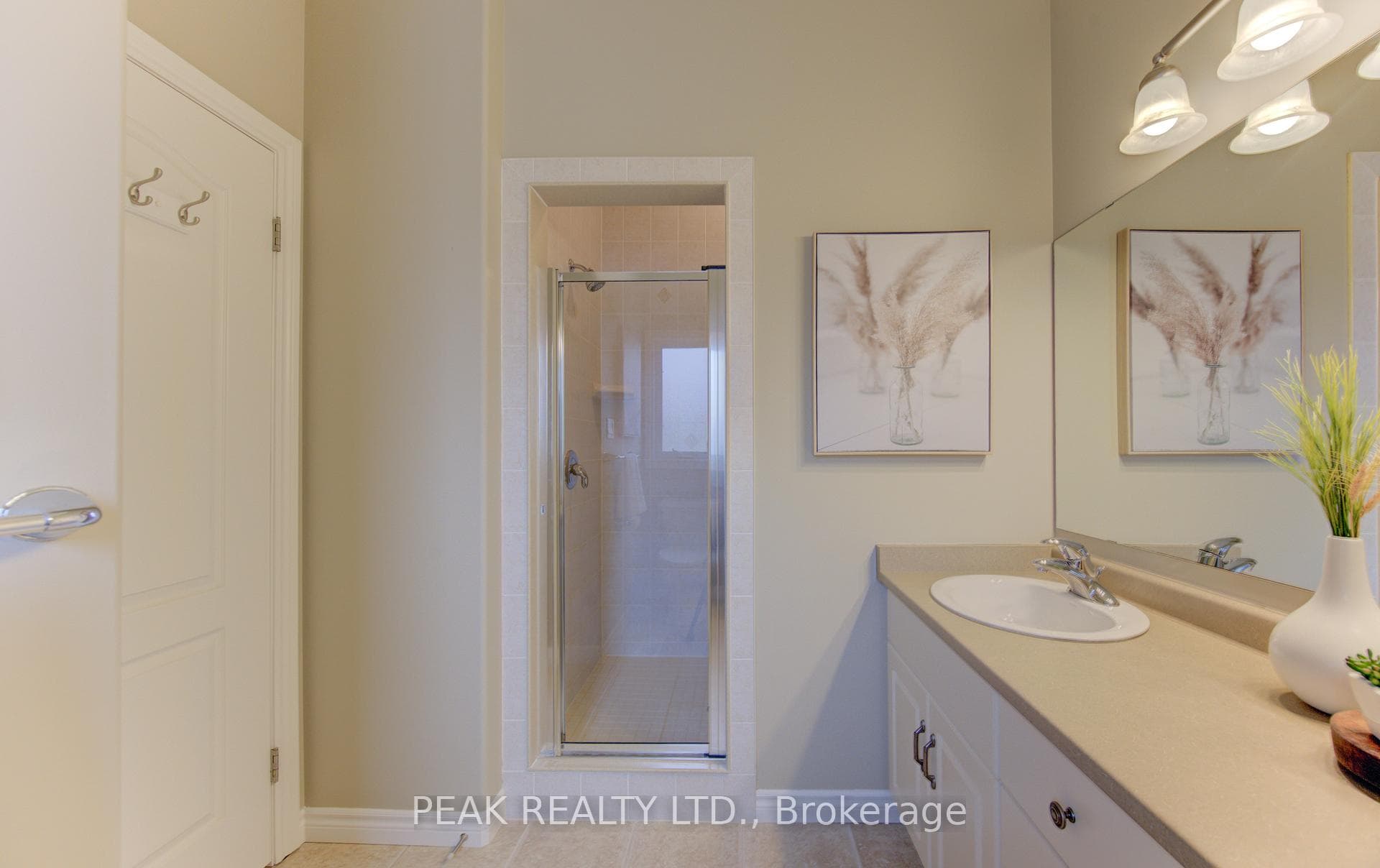 103 Devonshire Drive photo 31