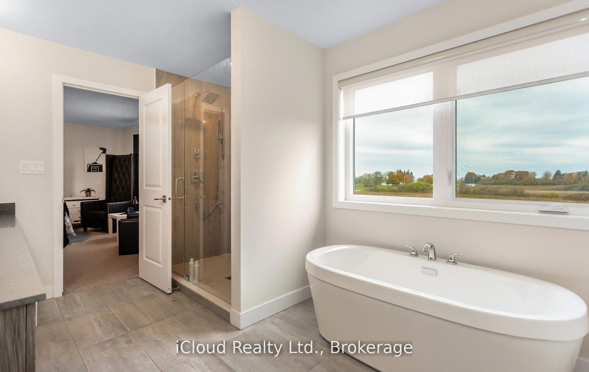 120 Bedrock Drive photo 23