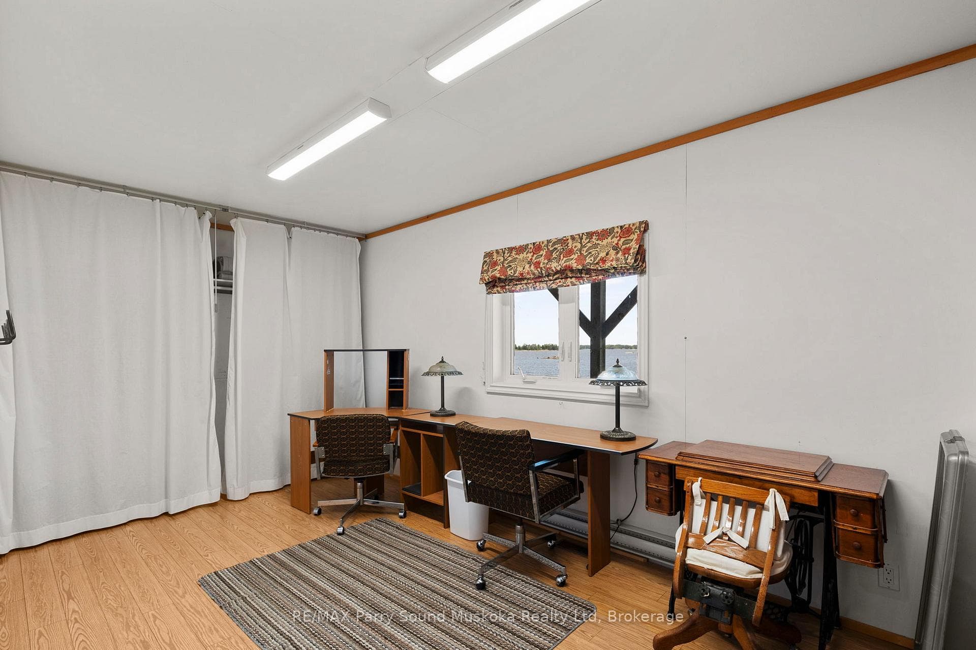 16 B55 Island N/A photo 15