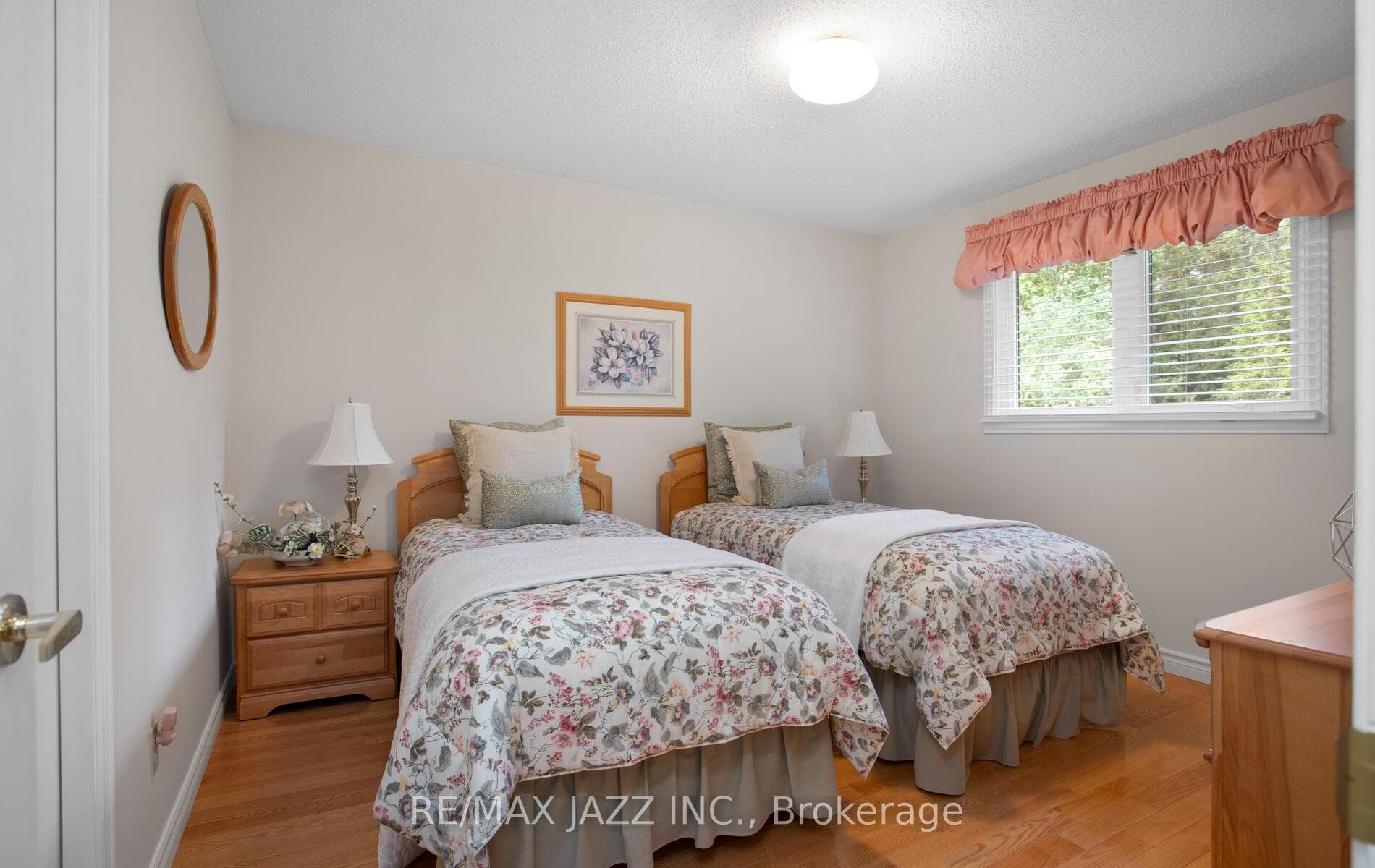 941 Copperfield Drive photo 28