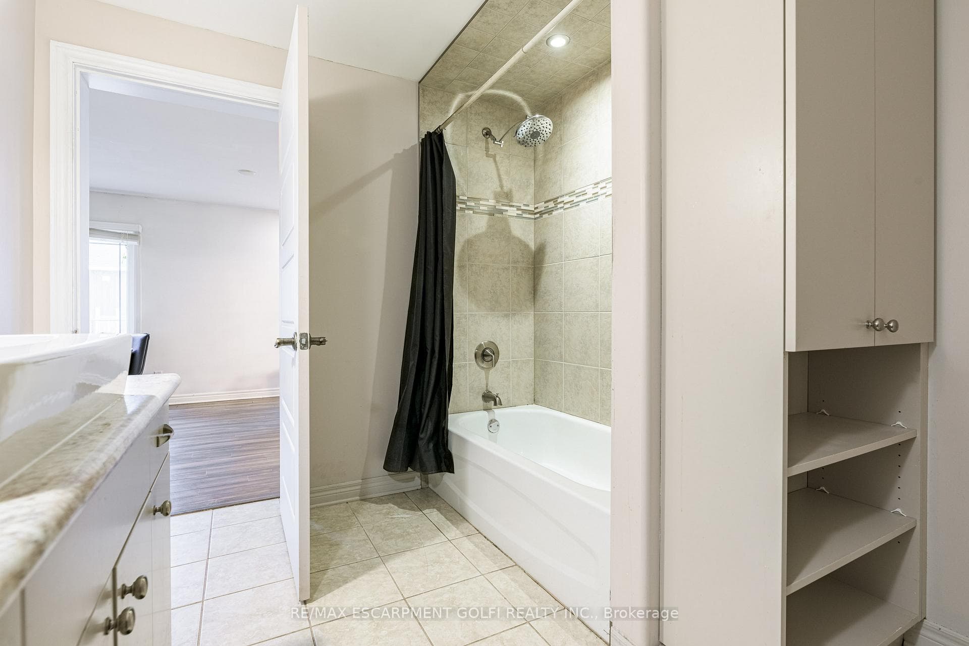 236 Ridgeway Road photo 23
