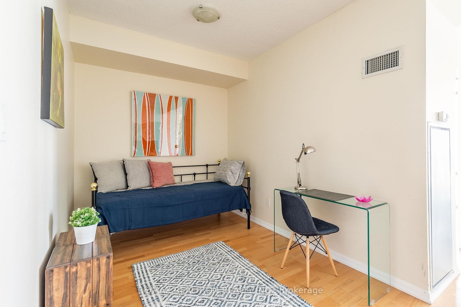 38 Grenville Street Unit 3609 photo 10