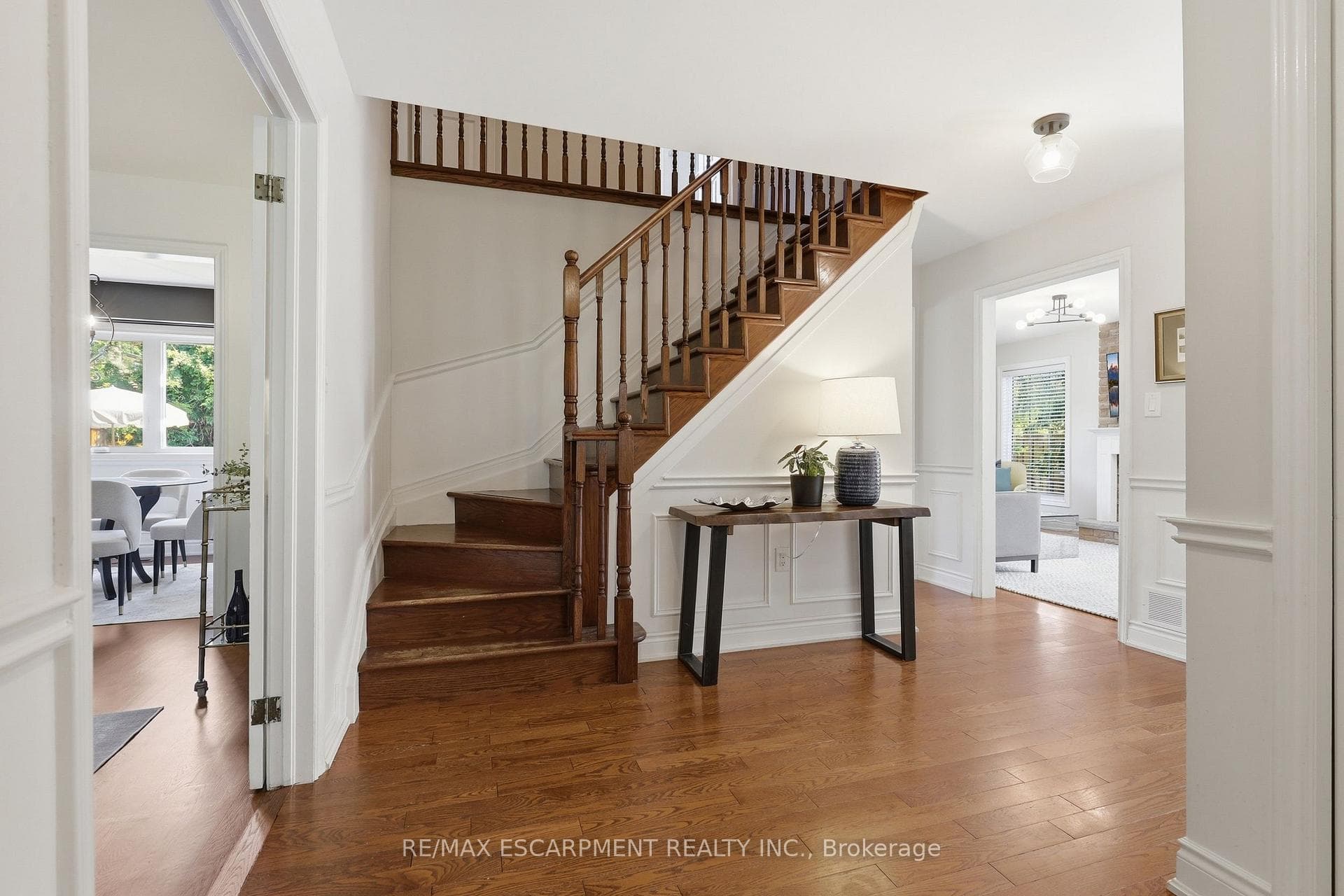 463 Gowland Crescent photo 6