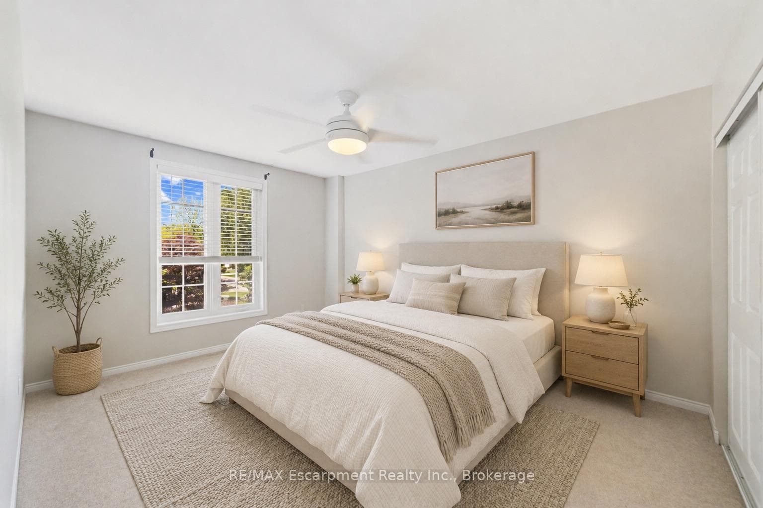 449 Roymor Crescent photo 28