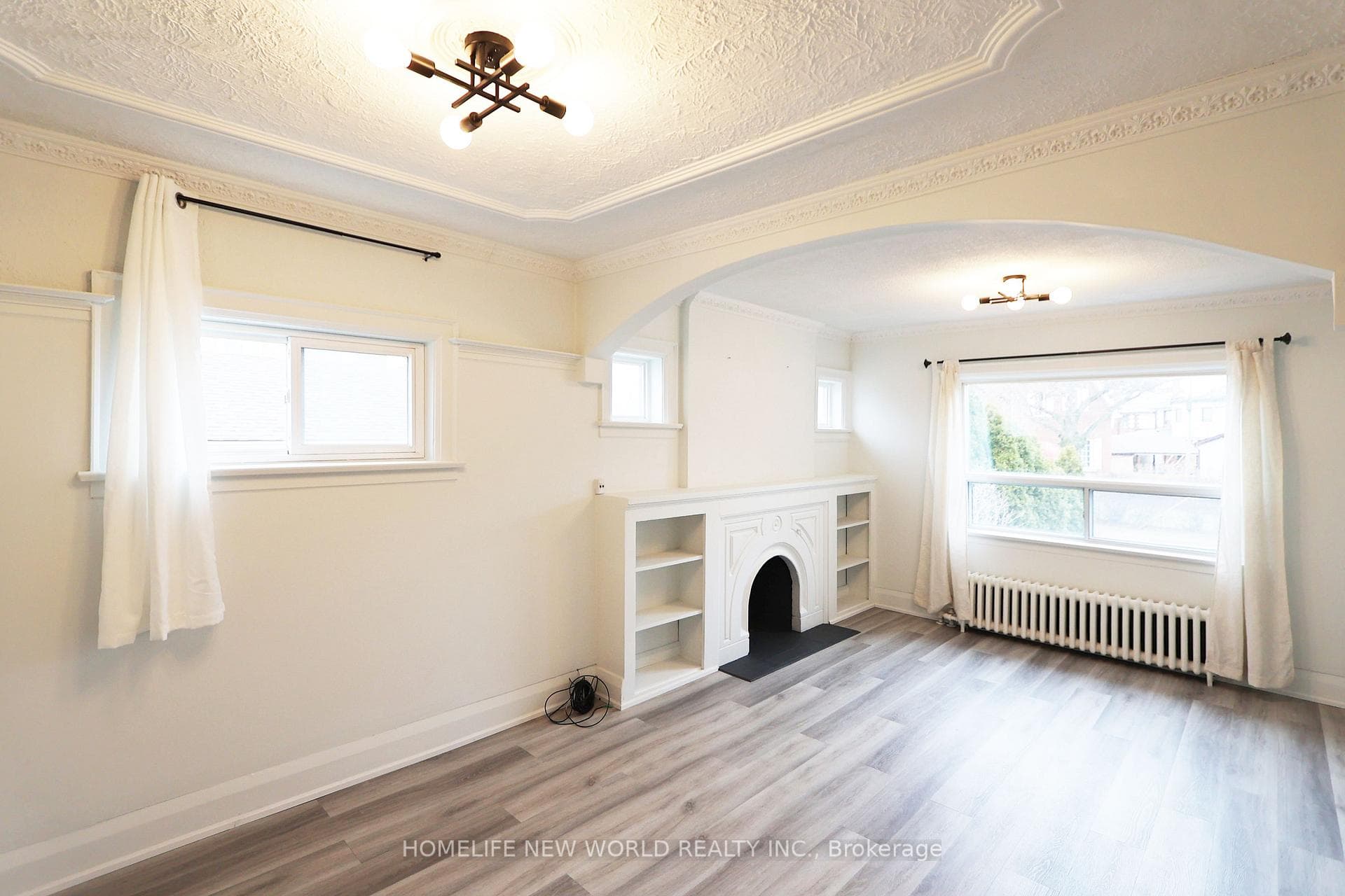 609 Glenholme Avenue Unit Main Floor photo 8