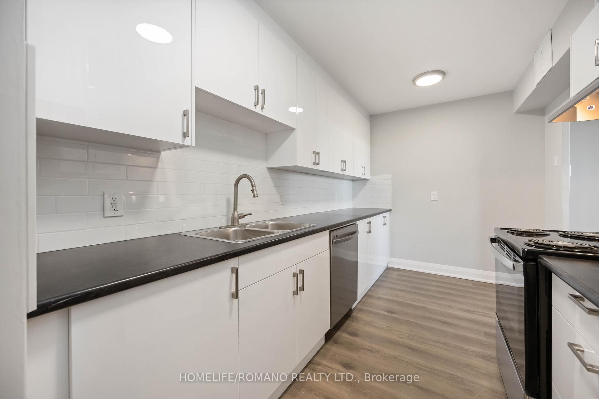 2835 Islington Avenue Unit 501 photo 14