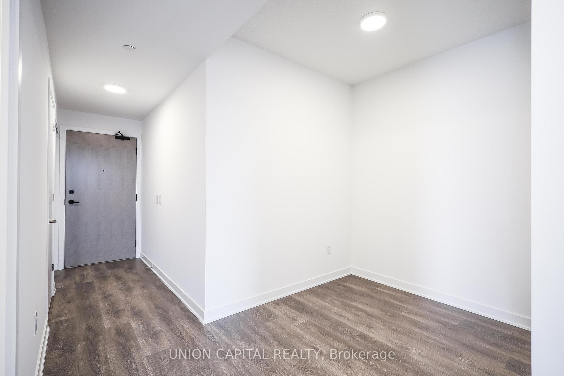 130 RIVER Street Unit 1502 photo 5