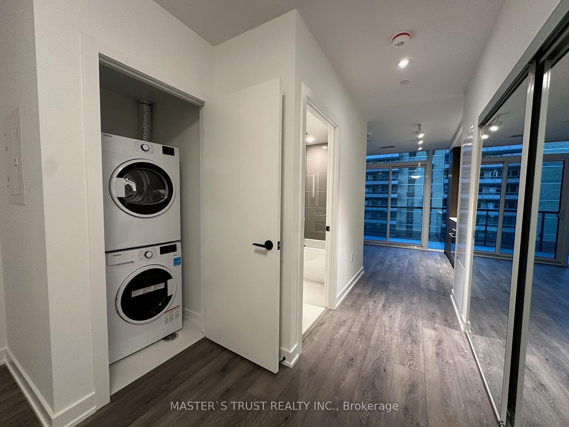 127 Broadway Avenue Unit 601 photo 12