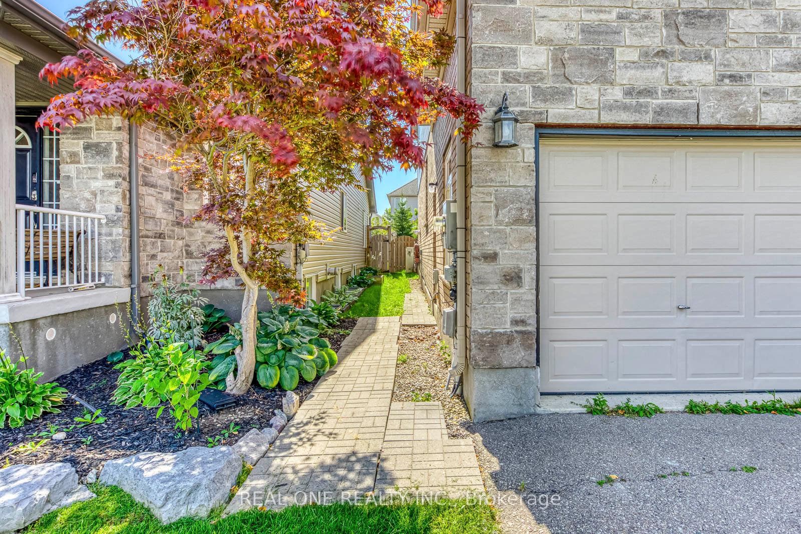 55 Wideman Boulevard Unit B photo 3