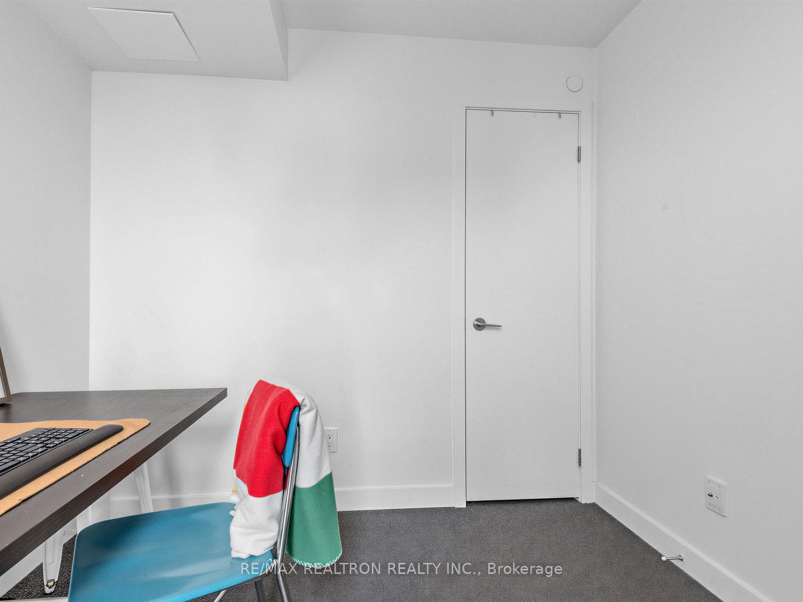 160 Flemington Road Unit 1005 photo 15