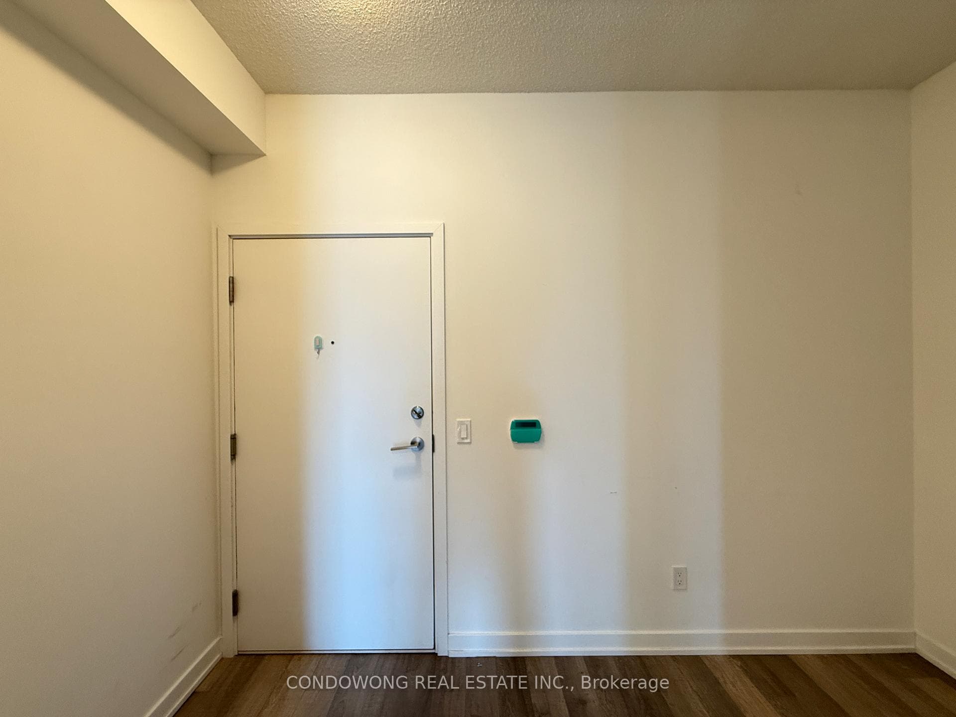 181 Huron Street Unit 1202 photo 2