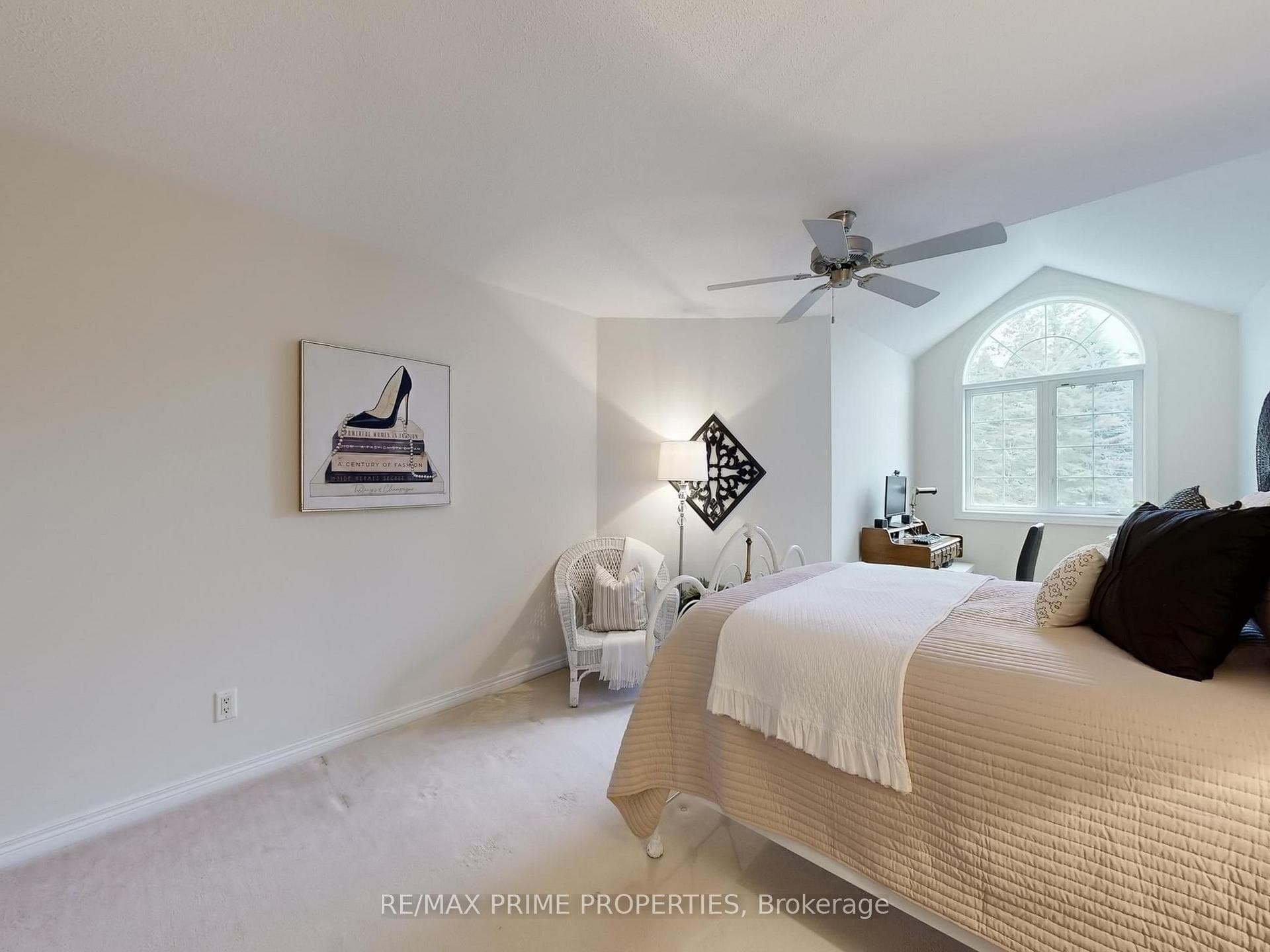 11 Berczy Creek Way photo 36
