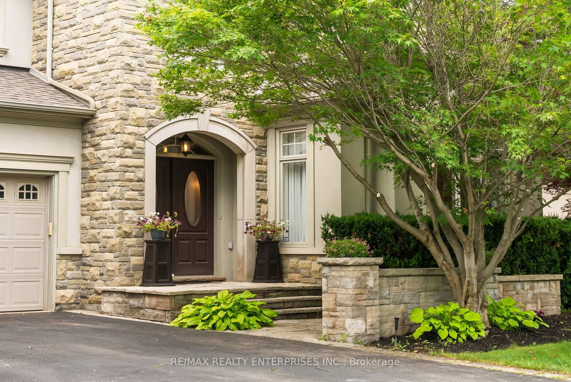 535 Canyon Street photo 3