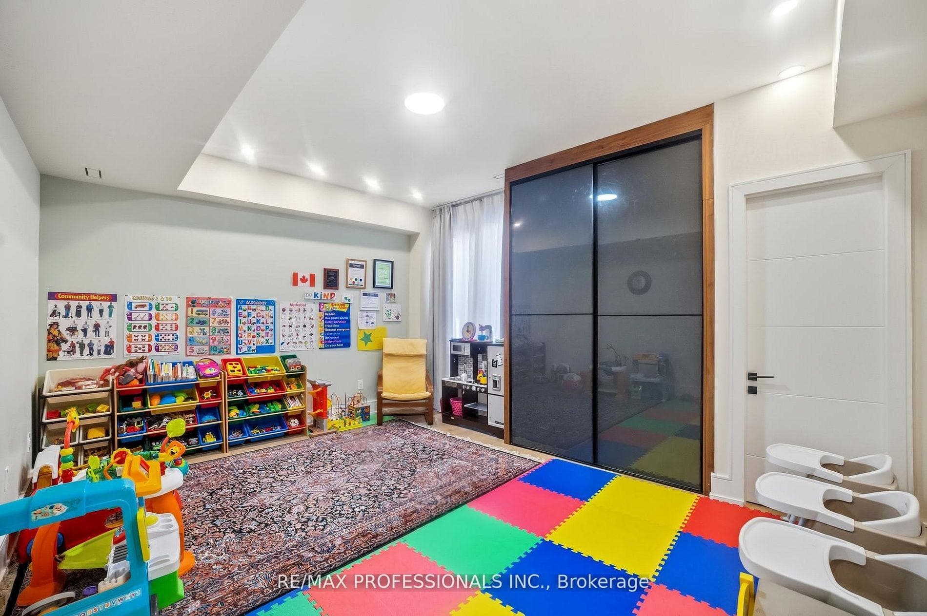2206 UTLEY Road photo 46