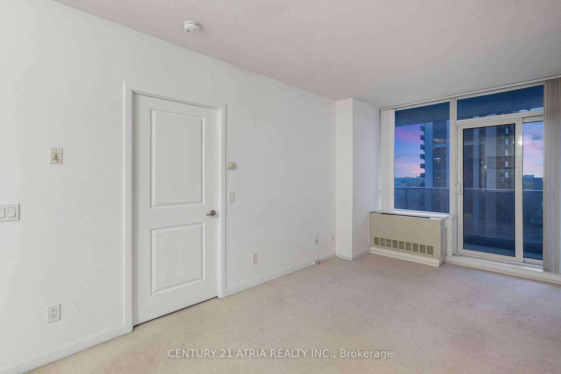 4968 Yonge Street Unit 1503 photo 5