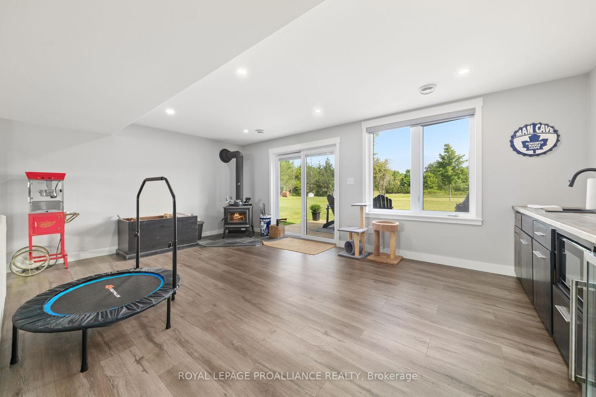 2303 HARMONY Road photo 25