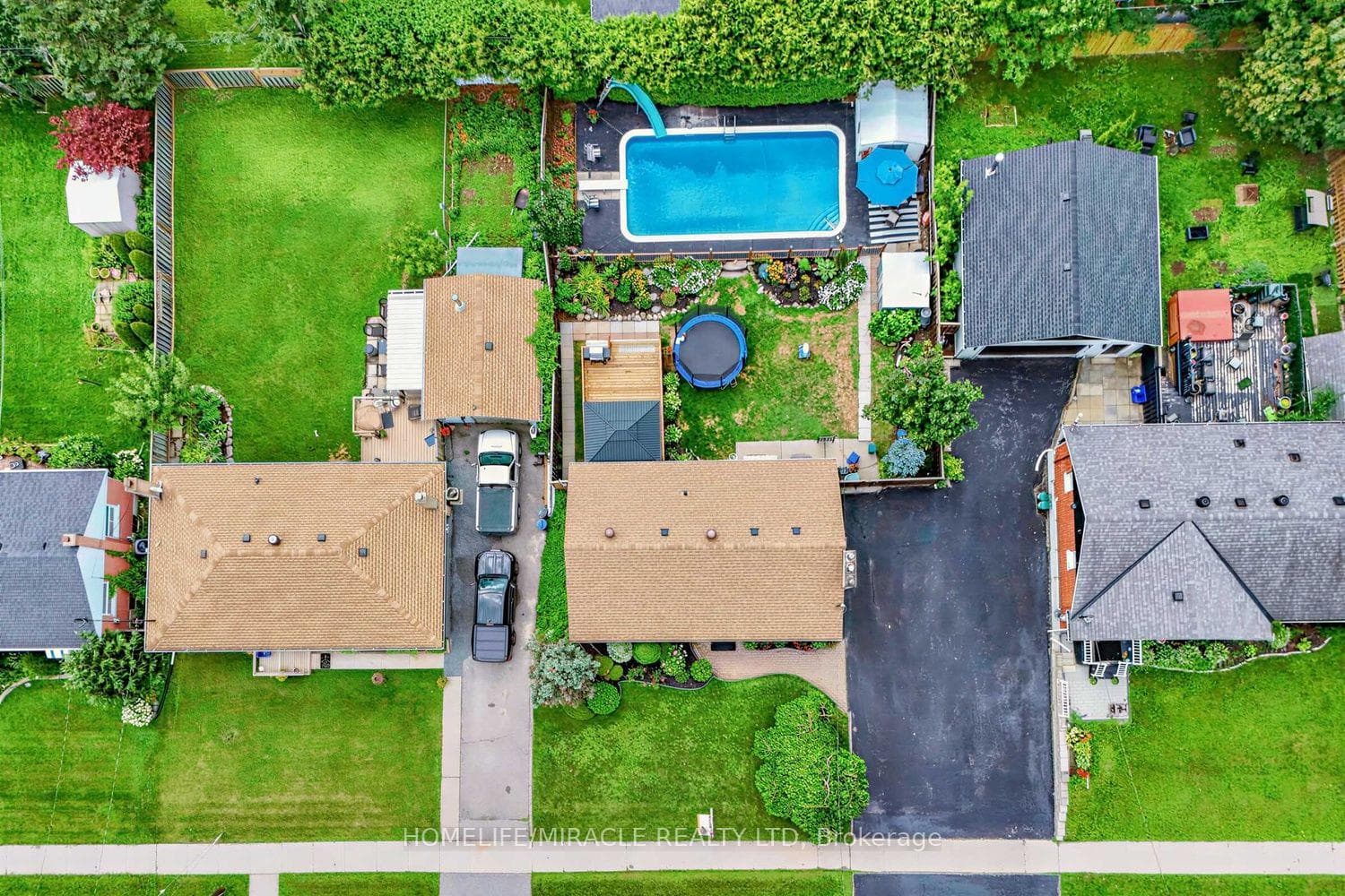 509 Beurling Avenue photo 39