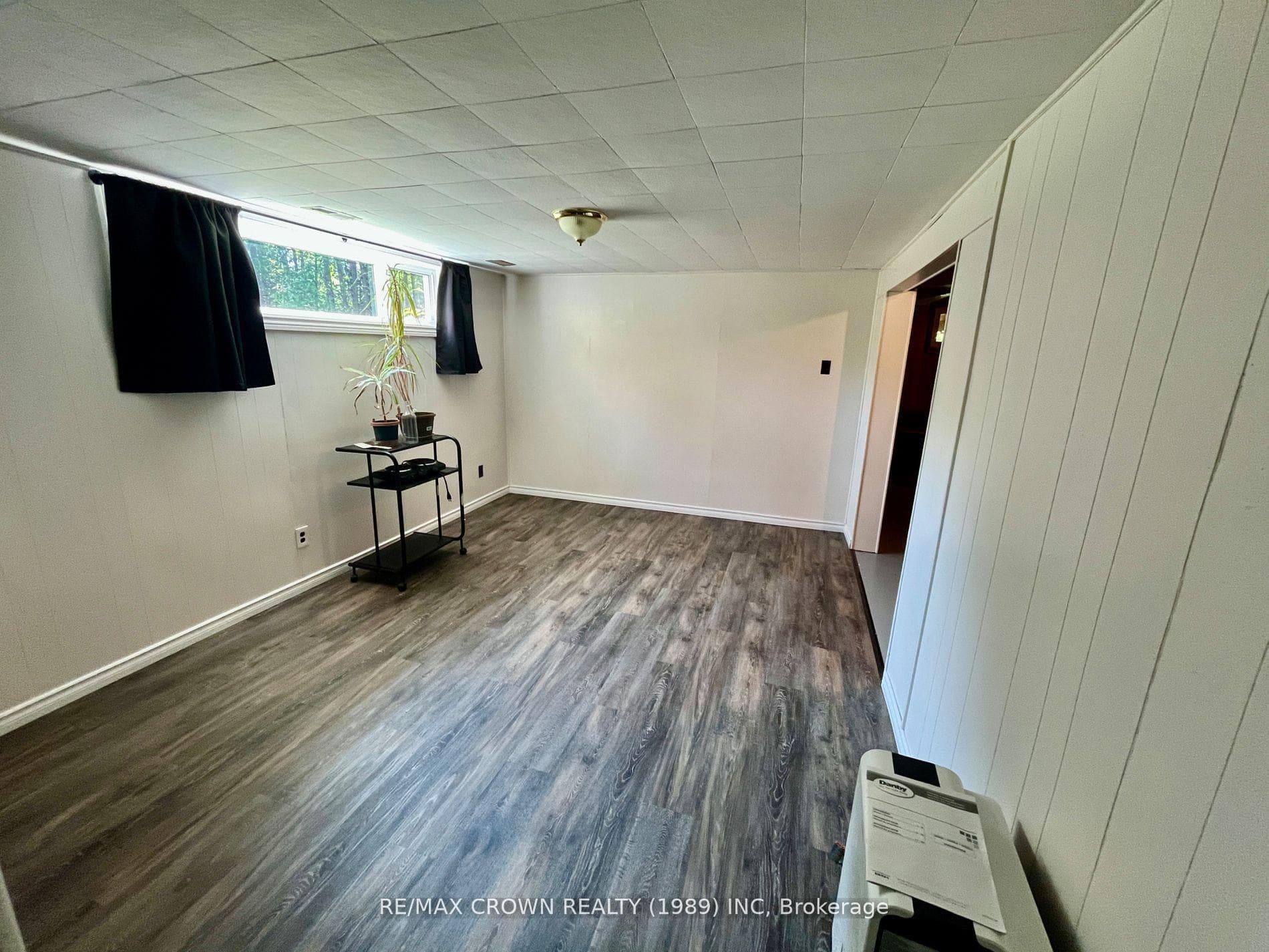518 Northriver Road photo 16