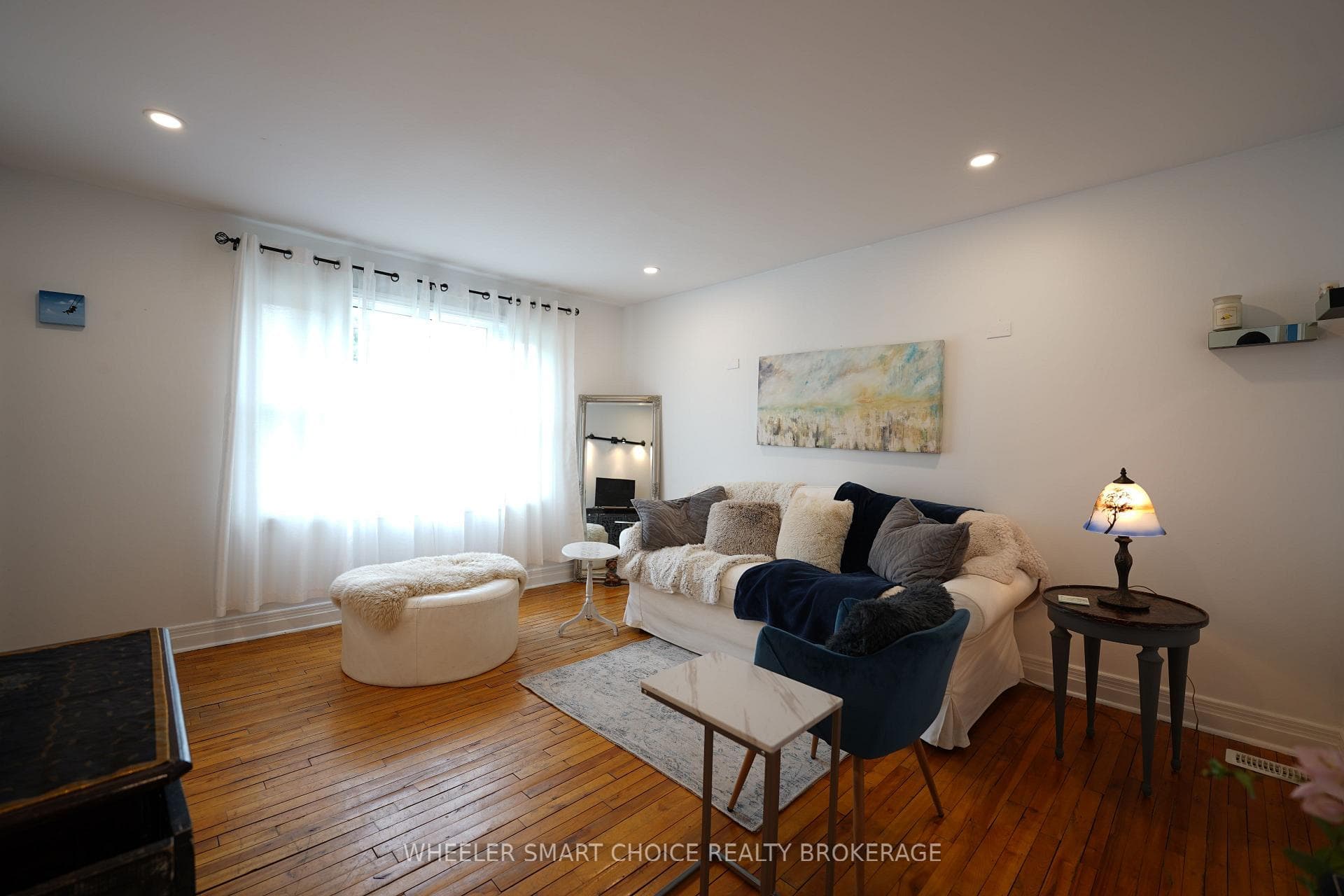 543 Fifth Street photo 5