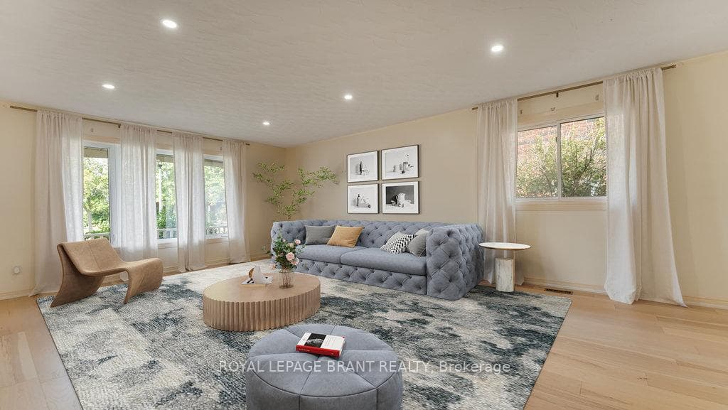 11 Ravine Crescent photo 3