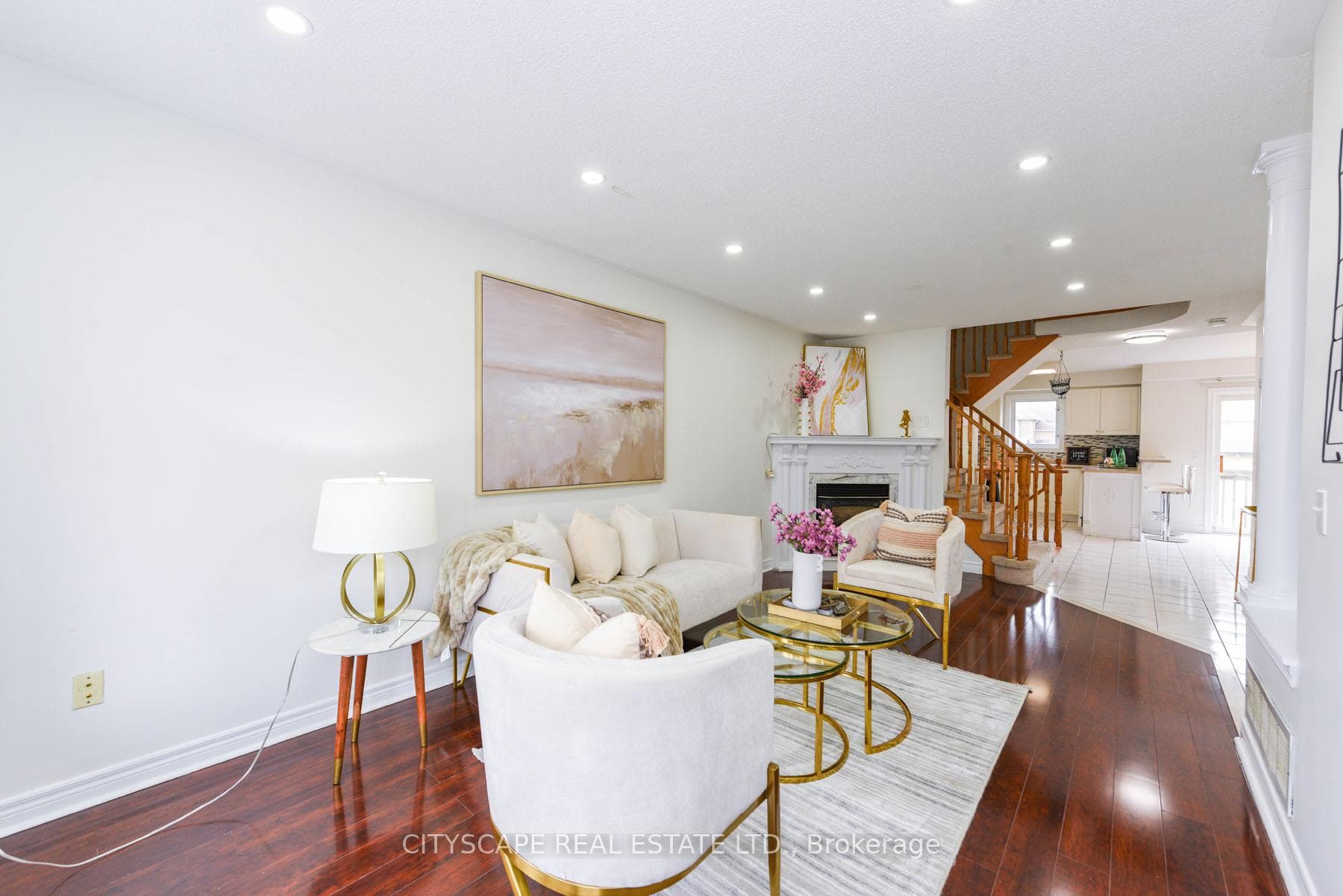 56 Checkerberry Crescent photo 9