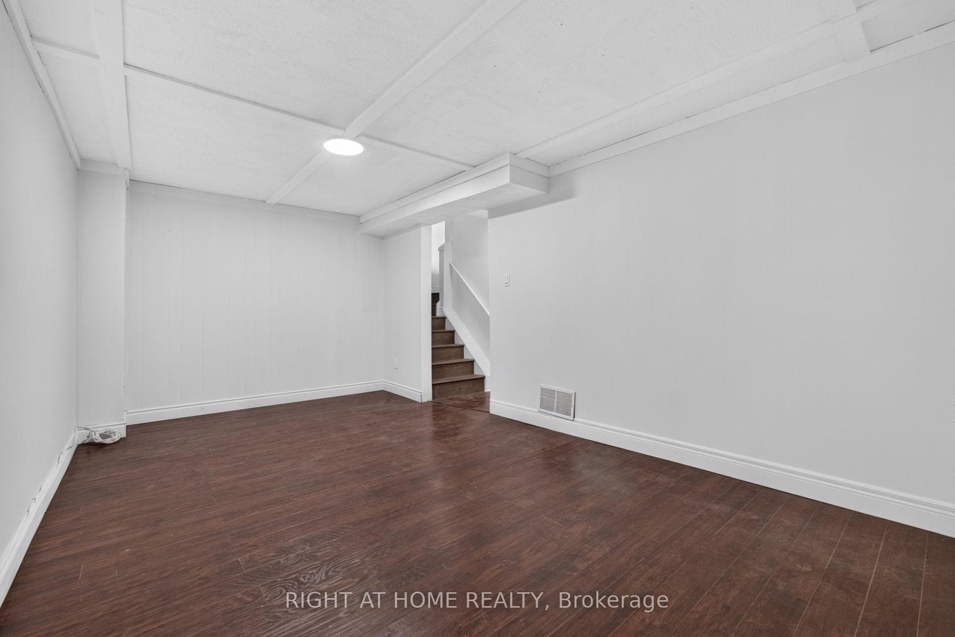 2605 Woodchester Drive Unit 5 photo 27