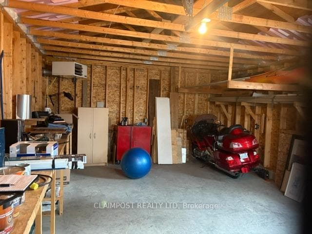 59 Lincoln Avenue photo 21