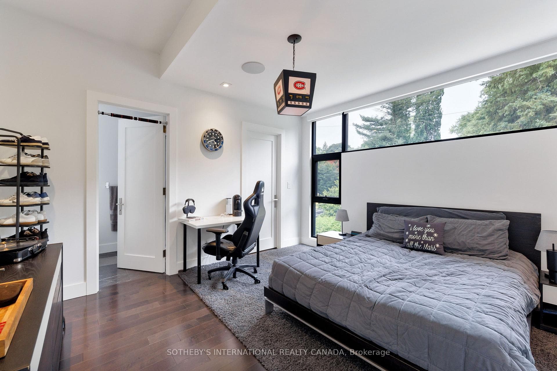 5 Hartfield Road photo 35